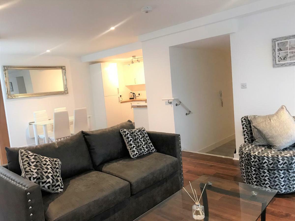 Ice House Apartment