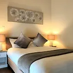 Ice House Apartments
