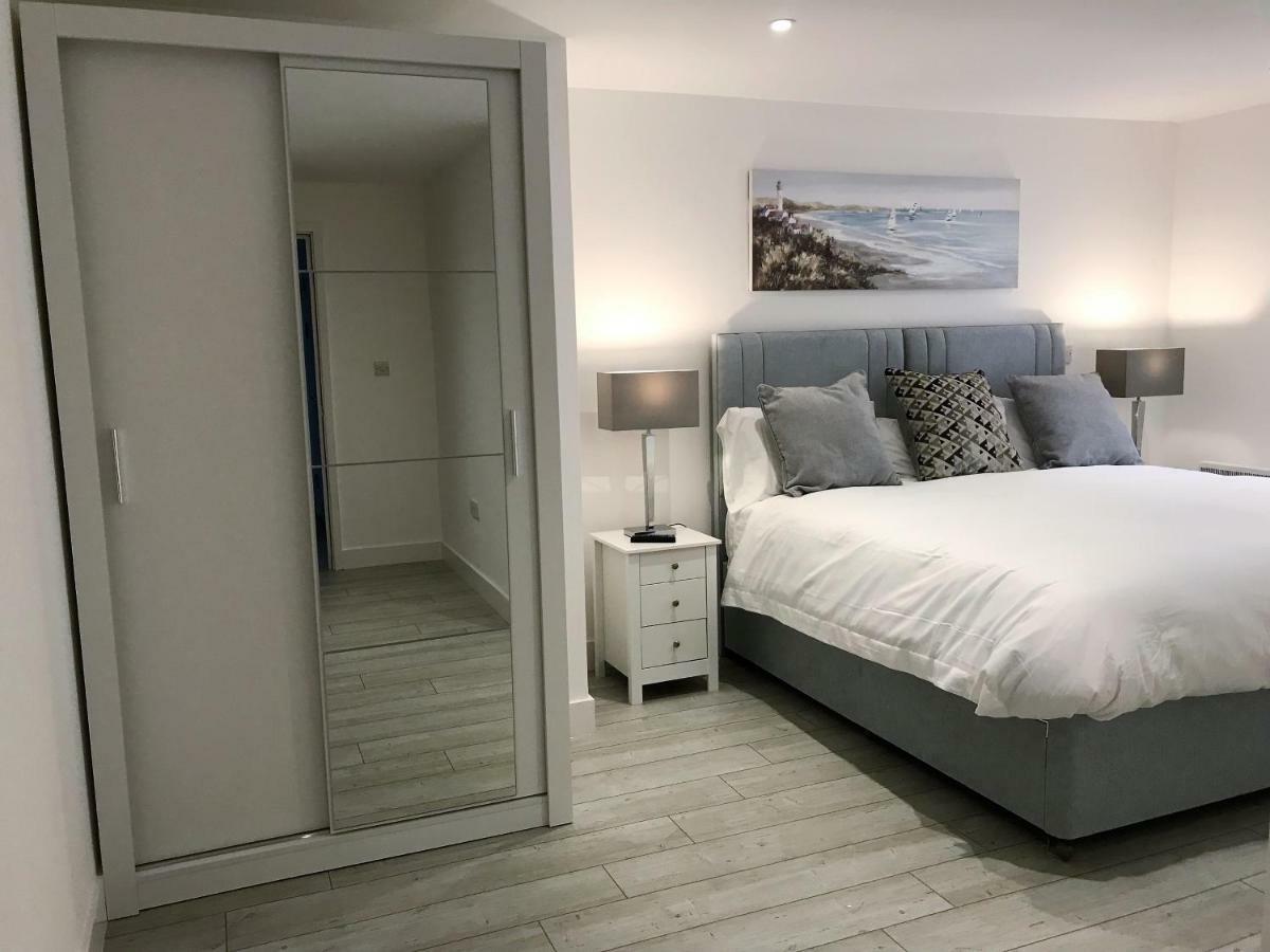 Ice House Apartment
